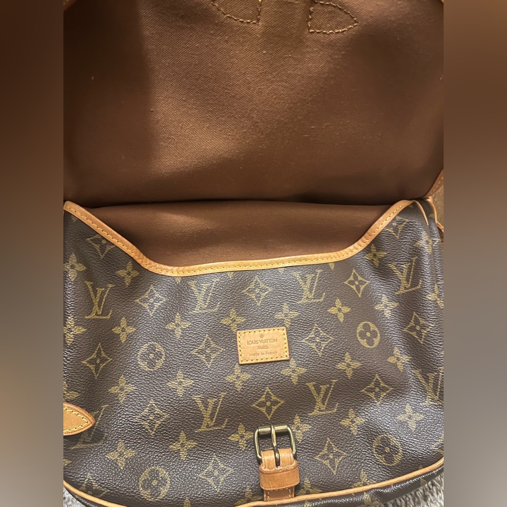 *AUTHENTIC* Louis Vuitton Vintage Saumur 30 Messenger Shoulder Bag - Picture 8 of 8